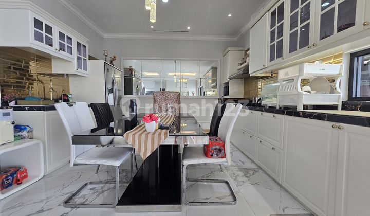 Rumah Siap Huni Bergaya American Modern di Gegerkalong yang Sejuk Asriaman Nyaman 2