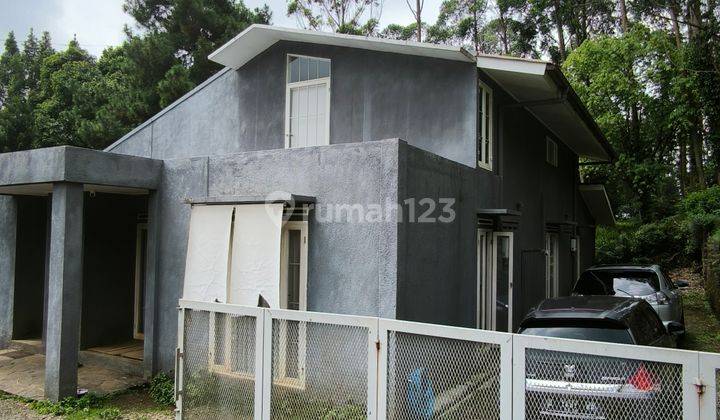 Rumah Villa Scandinavian Semi Furnished Di Mekarwangi Lembang 1