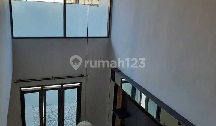 Rumah Murah Jarang Ada di Batununggal Semi Furnished Kota Bandung