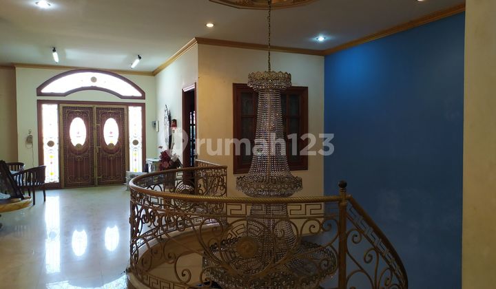 DISEWA Rumah diDwiwarna Kartini Jakpusat 2