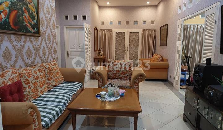 Rumah SHM Dekat Dengan Living Plaza Cinere, Depok 2