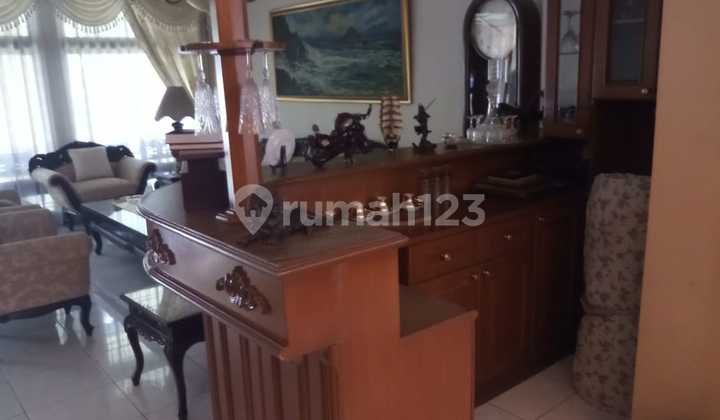 Rumah 2 Lantai di Hanglekiu Kebayoran Baru, Jakarta Selatan 2