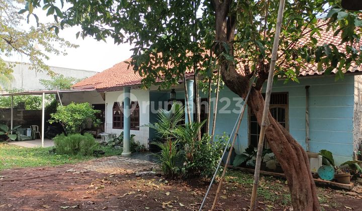 Rumah Hitung Tanah di Jln Bukit Cinere, Depok 2