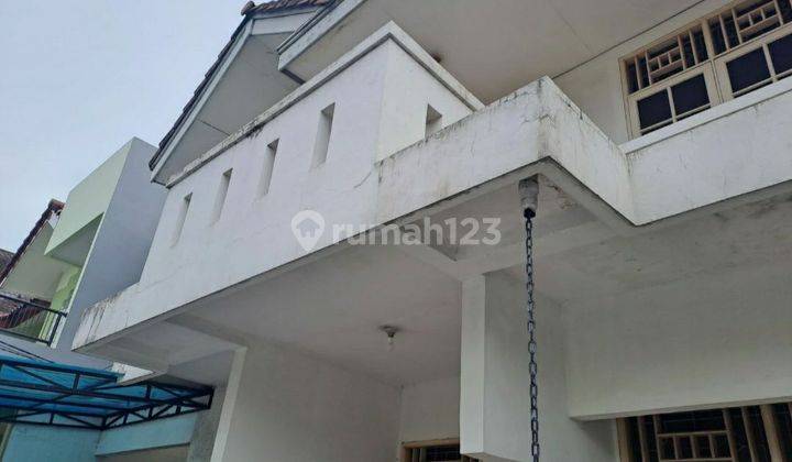 RUMAH 2 LANTAI BAGUS SIAP HUNI LINGKUNGAN NYAMAN AMAN DI CIPINANG INDAH 1