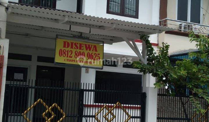 Rumah Bagus Siap Huni Taman Palem Lestari Cengkareng Jakarta  1