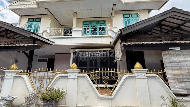 Dijual Rumah 2lantai 5Kt Terawat Murah di Pulogebang Indah 2