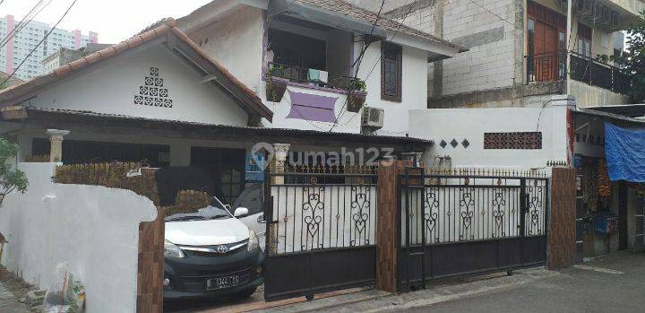 Dijual Rumah 2Lt Dengan 7 Kamar Tidur di Rawamangun Jakarta Timur 1