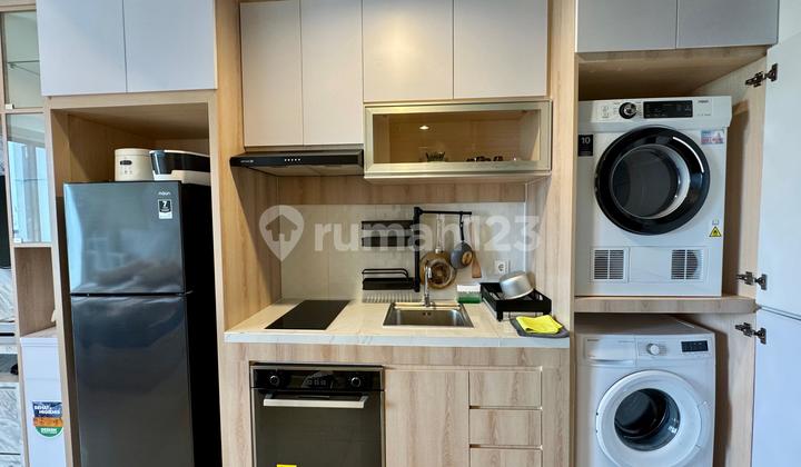 Apartemen Cleon Park studio Furnished siap huni di JGC Cakung 2