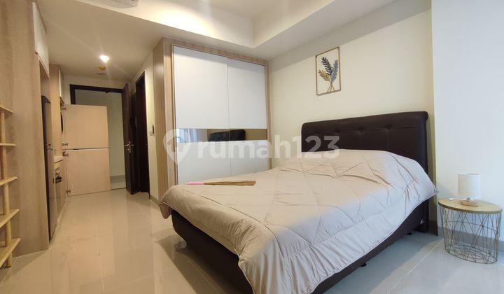 Cleon Park Studio Type Apartment 31m Furnished in JGC Cakung