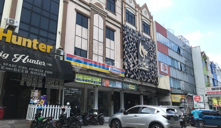 For Sale: 4x36 Shop House in Danau Sunter, Tanjung Priok, North Jakarta