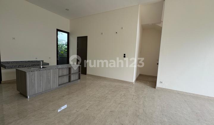 Luxury House 10x20m 4BR Type at Toba Lake Asya Jakarta Garden City JGC 2