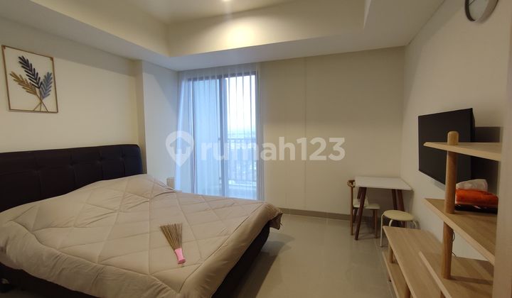 Cleon Park Studio Type Apartment 31m Furnished in JGC Cakung