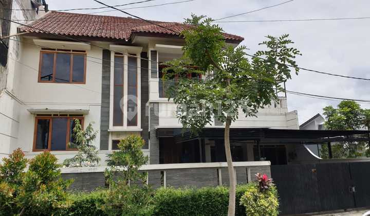 For Rent Spacious House Ready to Occupied Fully Furnished Setiabudi Regency For Rent Spacious House Ready to Occupied Fully Furnished Setiabudi Regency