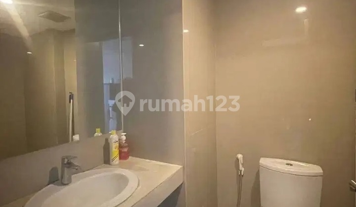 For quick sale, Ciumbuleuit Gallery Apartment type 3, Bandung city, Semi Furnished. 2