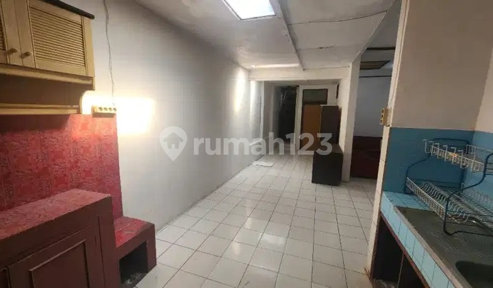 Cheap Sale, House Located in Cihanjuang, Cibabat Village, North Cimahi District, Cimahi City. 2