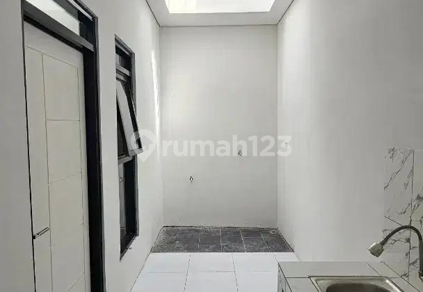 Rumah dengan Gaya Scandinavian di Antapani 2