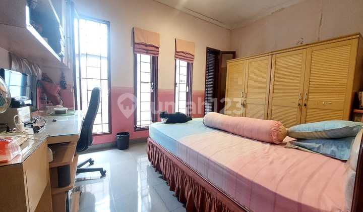 For Sale: A serene and comfortable house in a cool environment at Setiabudi Regency, West Bandung 2