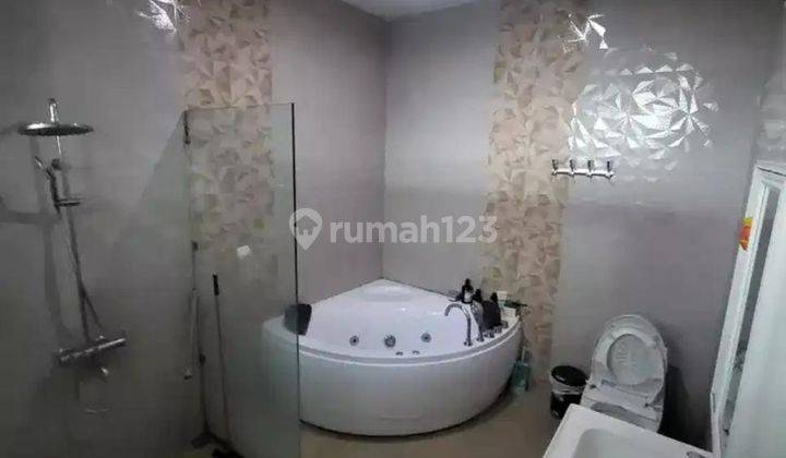 Dijual Rumah Villa Ada Kolam Renang di Jalan Kayu Ambon Lembang Bandung Barat 2