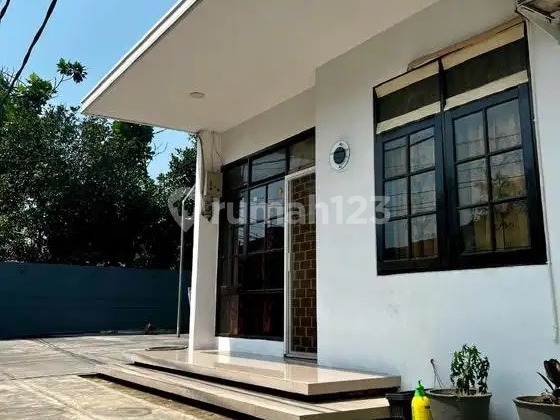Rumah di Kopo Permai 3  Dekat dengan Tol KOPO BDG