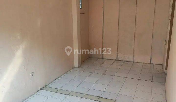 Dijual Cepat Rumah Minimalis di Dalam Komplek Masuk Mobil Dekat Dengan Jalan Raya 200 Meter Dekat Dengan Pusat Kota Cimahi  2