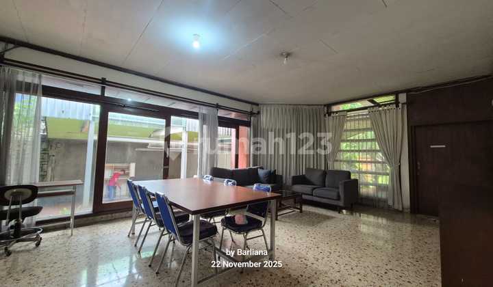 Dijual Rumah Fully Furnished Main Road Ciumbuleuit Bandung