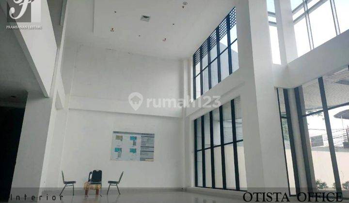 Dijual Gedung Kantor 6 Lantai Eksklusif Baru  2