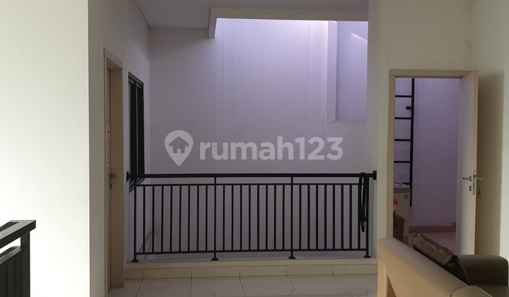 Residential House in Pulomas, East Jakarta 2