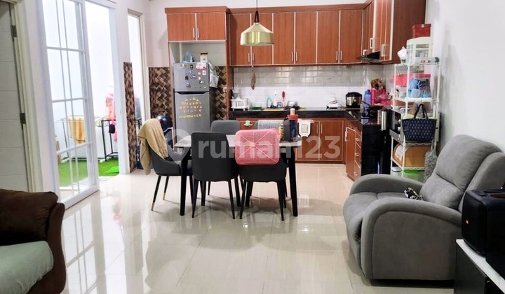 Rumah Cantik Semi Furnished Cluster Adara Harapan Indah Rumah Cantik Semi Furnished Cluster Adara Harapan Indah