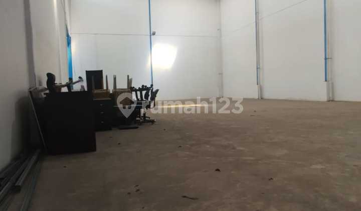 Gudang Berlokasi Strategis Siap Pakai di Daan Mogot Jakarta Barat Gudang Berlokasi Strategis Siap Pakai di Daan Mogot Jakarta Barat