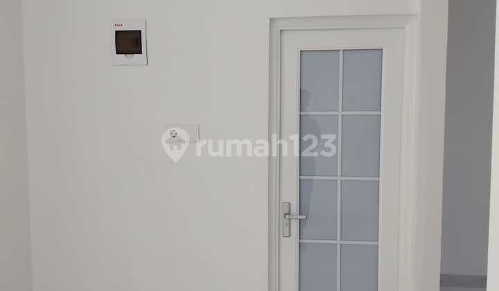 Dijual Rumah Cantik di Cluster Harapan Indah 2 Bekasi 2