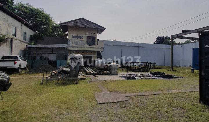 The location is very strategic, price is below market value.