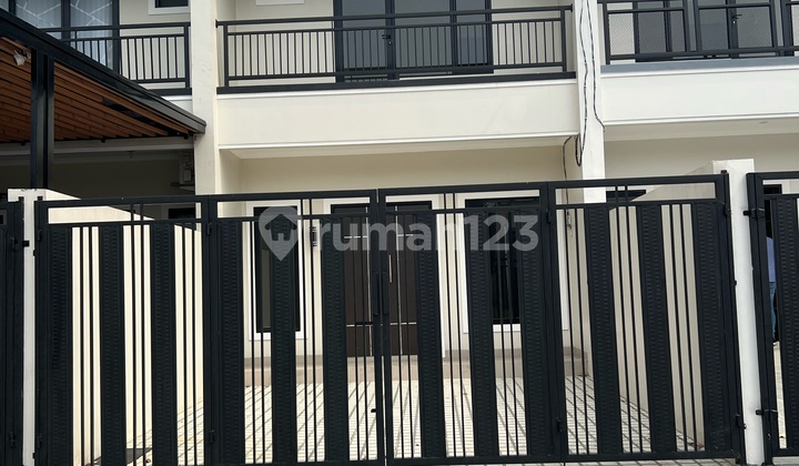 Murah dan Bagus Rumah Brand New Siap Huni Citra Raya Cikupa
