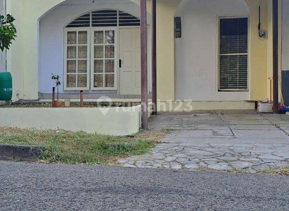 Rumah Lokasi Super Strategis Lippo Cikarang Meadow Green dkt Mall