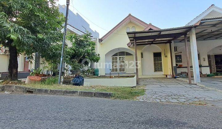 Rumah Lokasi Super Strategis Lippo Cikarang Meadow Green dkt Mall