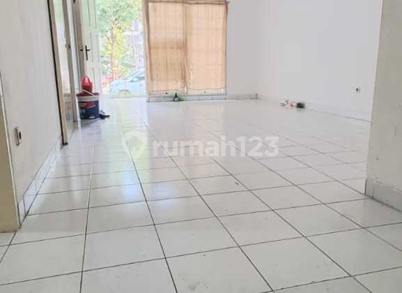 Disewakan Rumah Bekasi Timur Nyaman Luas 3+1 Kamar. Harga Ringan 2