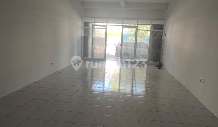 ruko lokasi strategis di taman holis indah