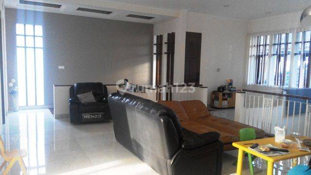 rumah modern minimalis lokasi di setra murni 1