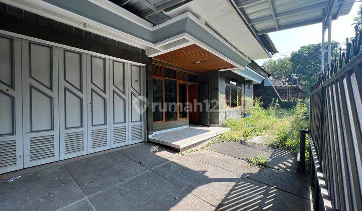 Disewakan Rumah Cantik Modern di Kembar Mas 2