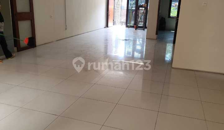 rumah nyaman modern di daerah baranangsiang rumah nyaman modern di daerah baranangsiang