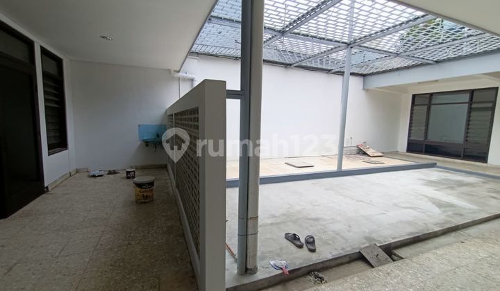 Strategic Shop House on Main Road Jalan Garuda Fully Renovated 2