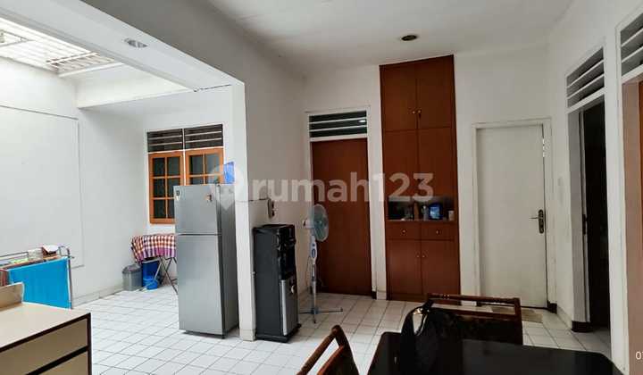 Rumah Minimalis Modern Lokasi di Dian Permai 1