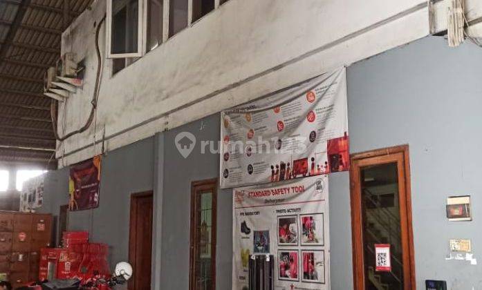 Gudang Lokasi Strategis di Tengah Kota Soekarno Hatta 2