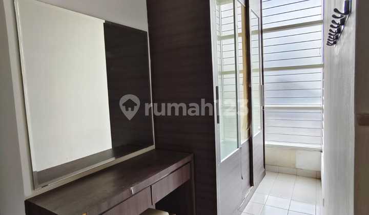 Rumah Nyaman Minimalis Lokasi di Komplek Mekar Wangi 2