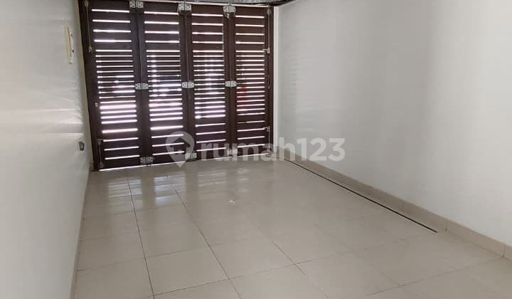 rumah minimalis 2 lantai di summarecon bandung