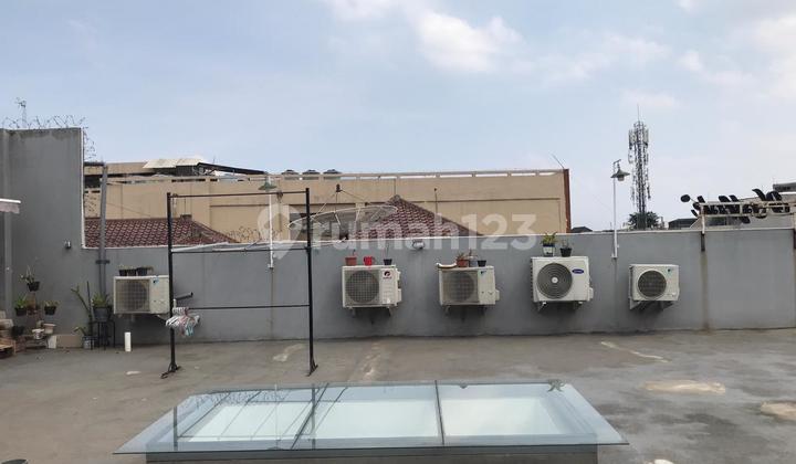 For sale, strategic shophouse, busy, ready to use and well-maintained, main road, main street. For sale, strategic shophouse, busy, ready to use and well-maintained, main road, main street.