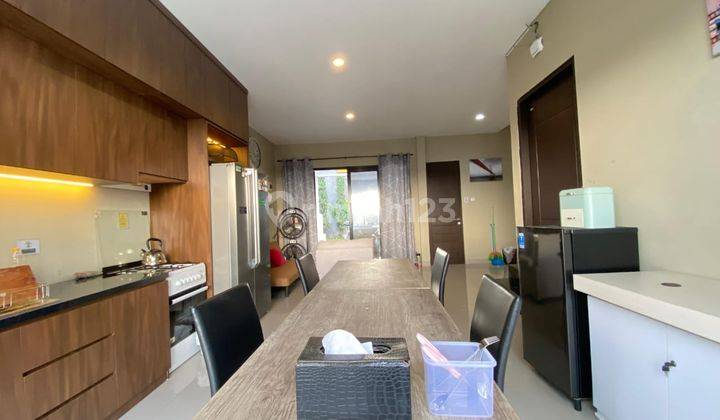rumah lux dalam komplek full furnished di gegerkalong 2