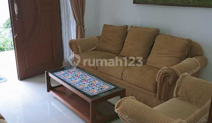 A comfortable modern house located in Dago area.