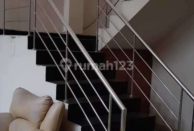 2-Story House in a Strategic Location at Sayap Pungkur 2