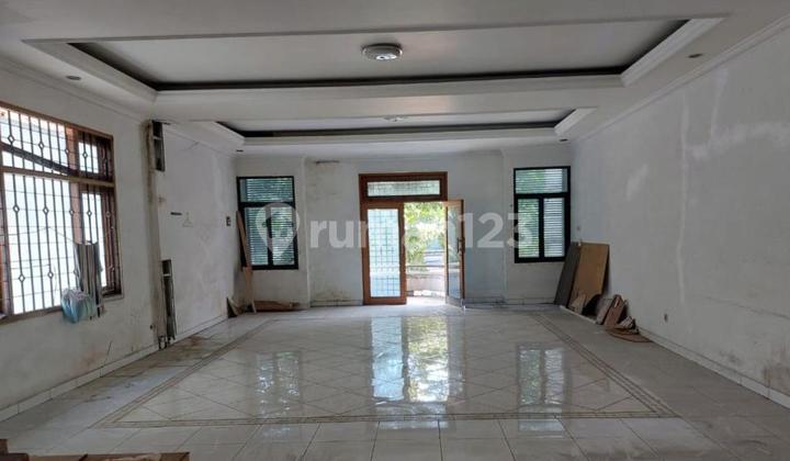 Ruko Kondisi Apa Adanya Lokasi di Jalan Moch Toha Ruko Kondisi Apa Adanya Lokasi di Jalan Moch Toha