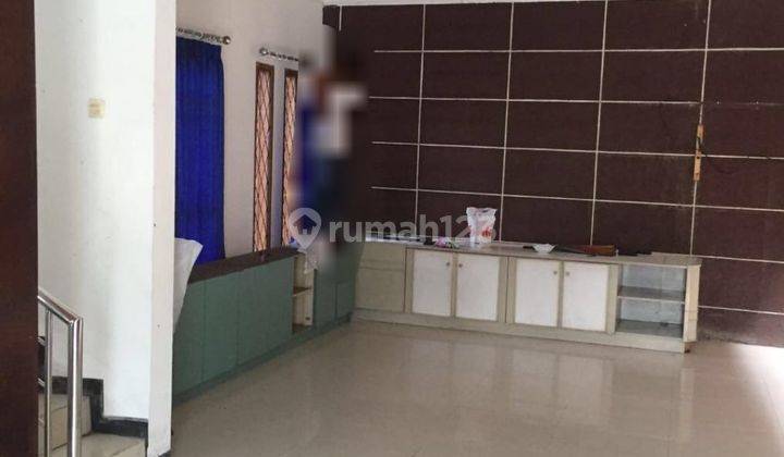 rumah besar siap huni posisi strategis di komplek pasadena 1